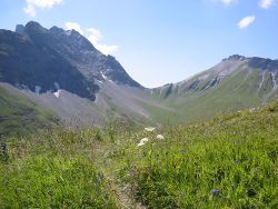 View up to Richetlipass